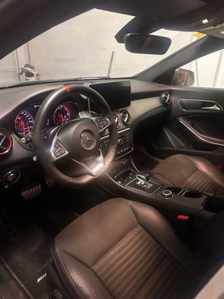 Mercedes-Benz CLA 45 AMG 2015