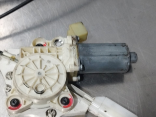 ELEVALUNAS TRASERO DERECHO MERCEDES-BENZ CLS (BM