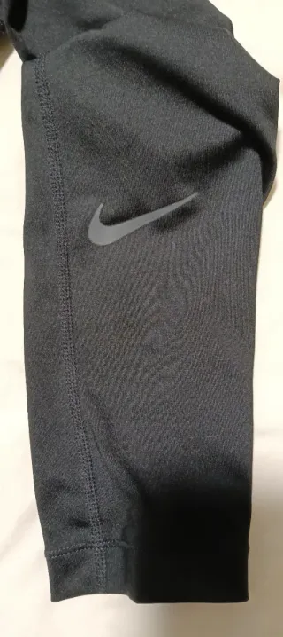 Mallas Nike Pro Mujer Negro y Rosa