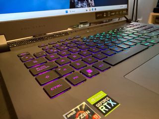 ASUS ROG Strix G17 - Ryzen 9/32GB/1TB/3070 Ti