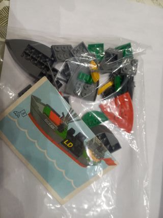 Nave anfibio Tente combi n2