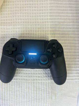 PS4 (PlayStation 4) Negra Buen estado