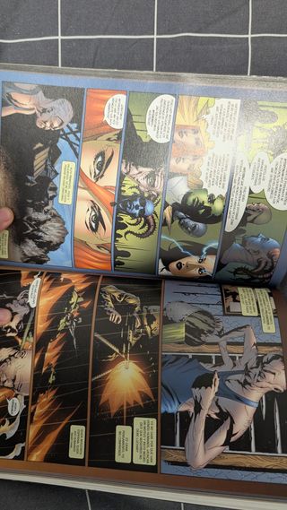 Inhumanos (Marvel Knights) - Extra Superhéroes