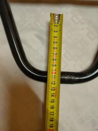 Manillar de bicicleta negro