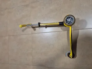 Patinete infantil Micro Mini amarillo. Evolutivo