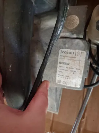 Lijadora Virutex M75 y dos lijadoras más