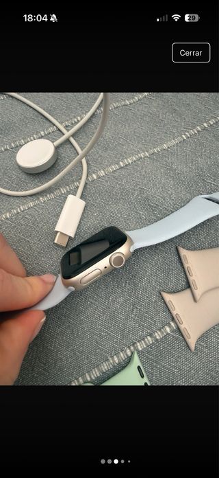 Apple Watch Series 8 con cinturini