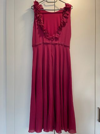 Vestido rosa con flores escote y espalda