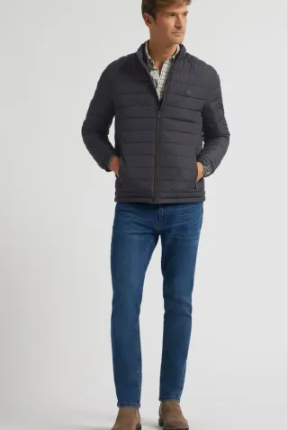 Cazadora acolchada Álvaro Moreno azul marino