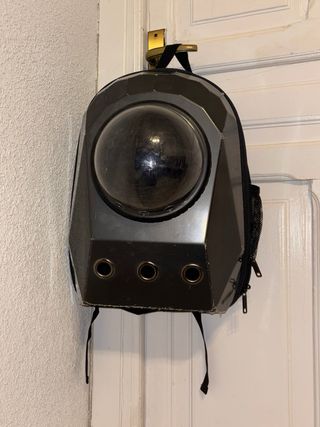 Mochila transportín para gato con burbuja