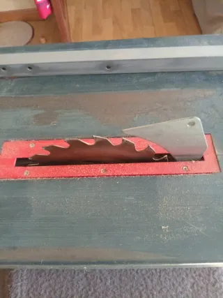 Sierra de mesa para carpintería