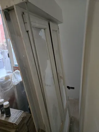 Ventana aluminio con persiana