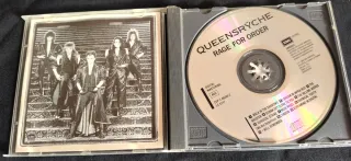 Queensrÿche