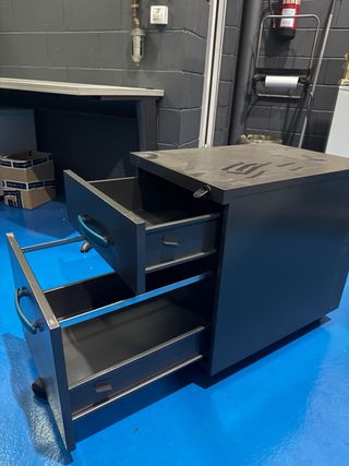 Cajonera de oficina metálica