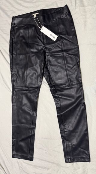 Pantalones Esprit efecto piel negros