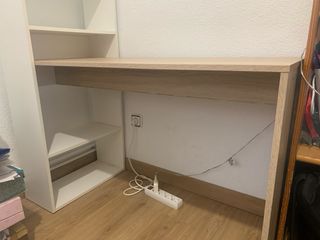 Escritorio con estantería del leroy merlin