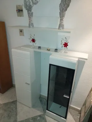 Mueble de salón vitrina cristal