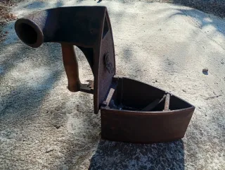 Plancha antigua carbón hierro macizo