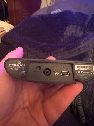 Navegador GPS Tom Tom ONE con cargador