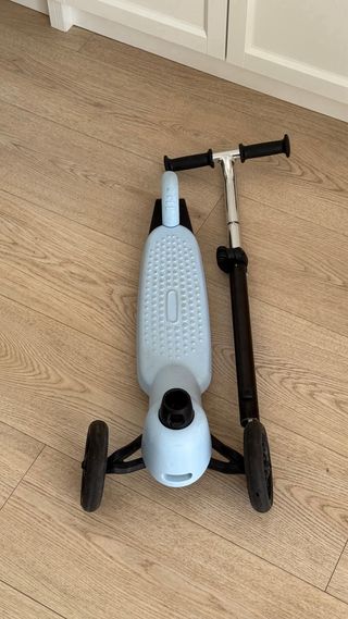 Patinete infantil Decathlon azul 3 ruedas