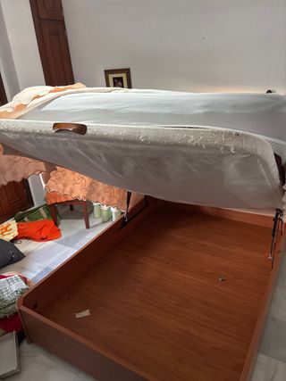 Canapé abatible madera y tela