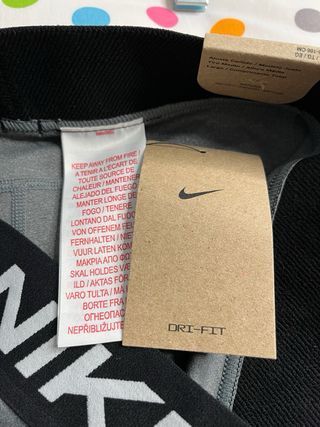 Mallas Nike Pro Grises