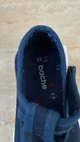 Bambas niño azul y blanco talla 22