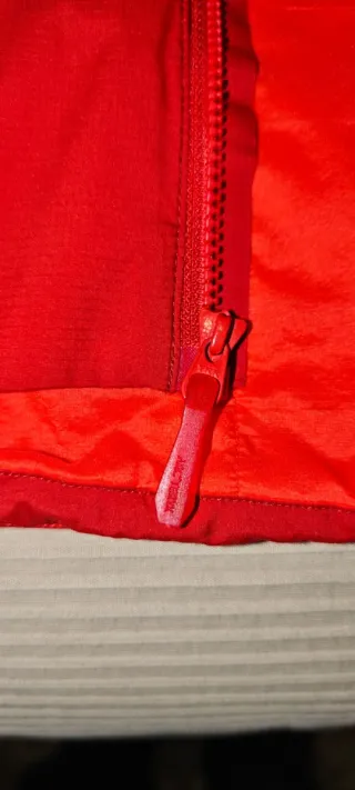 Arc'teryx Atom SL Talla L Roja