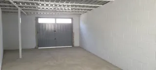Se alquila Garaje- trastero de 40 m2