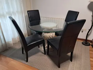 Mesa redonda cristal y base escayola