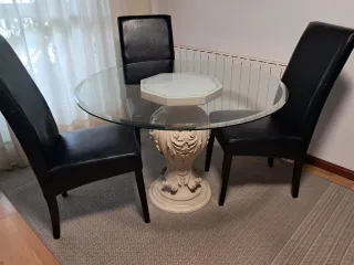 Mesa redonda cristal y base escayola