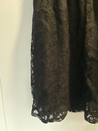 Vestido negro encaje