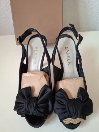 Zapatos MENBUR Negros Talla 38