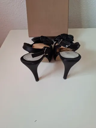 Zapatos MENBUR Negros Talla 38