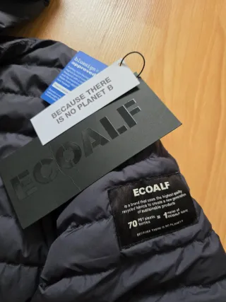 PVP 200€ Chaqueta Ecoalf talla L