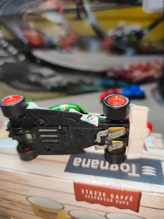 Coche Carrera Go/Scalextric 1:43 Disney Pixar F1