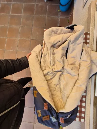 Funda cochecito bebé con dibujos de perritos