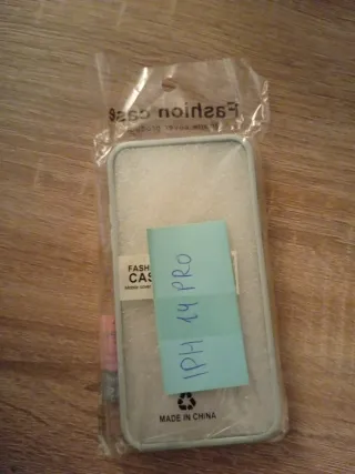 Custodia protettiva per iPhone 14 Pro