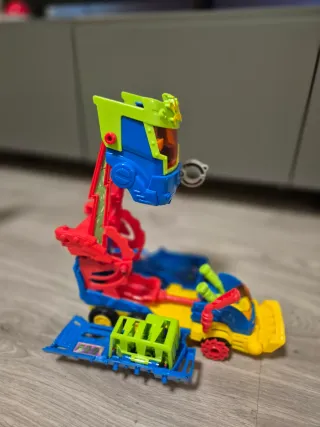 Superthings Camión Mr. King