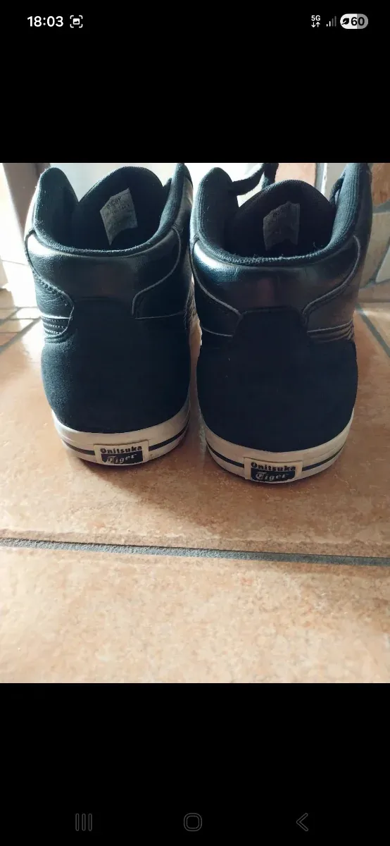 Scarpe Onitsuka Tiger nere