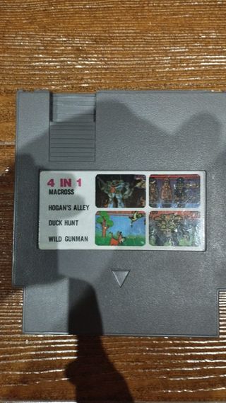 Juego NES 4 en 1: Macross, Hogan's Alley, Duck Hun