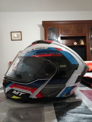Casco de moto MT Helmets