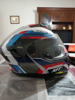 Casco de moto MT Helmets