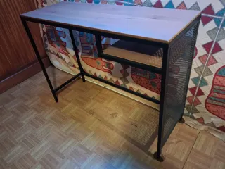 Scrivania FJÄLLBO Ikea in legno e metallo