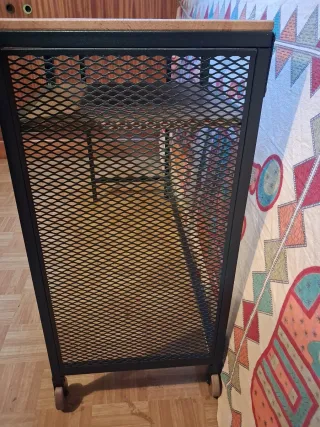 Scrivania FJÄLLBO Ikea in legno e metallo