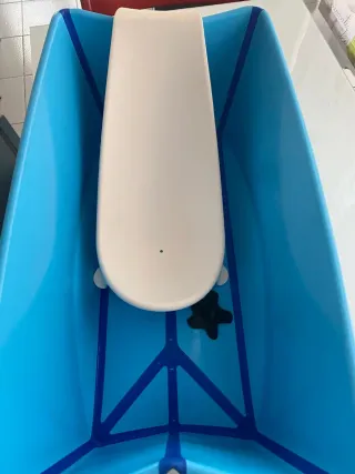 Pack Bañera Stokke flexibath con hamaca color azul