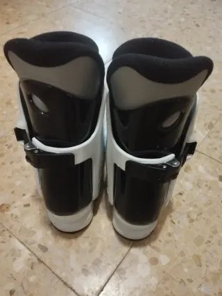 Botas de esquí blancas