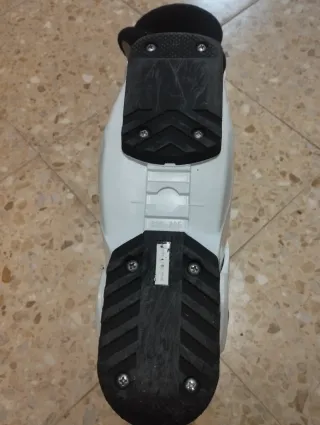 Botas de esquí blancas
