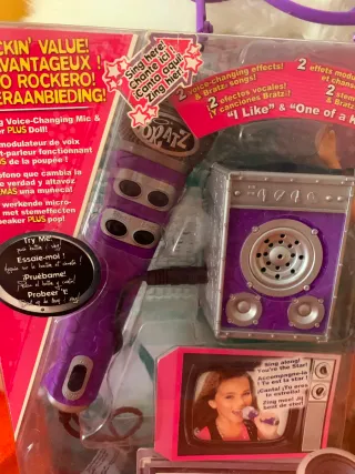 Bratz Cloe On The Mic