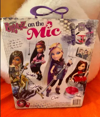 Bratz Cloe On The Mic